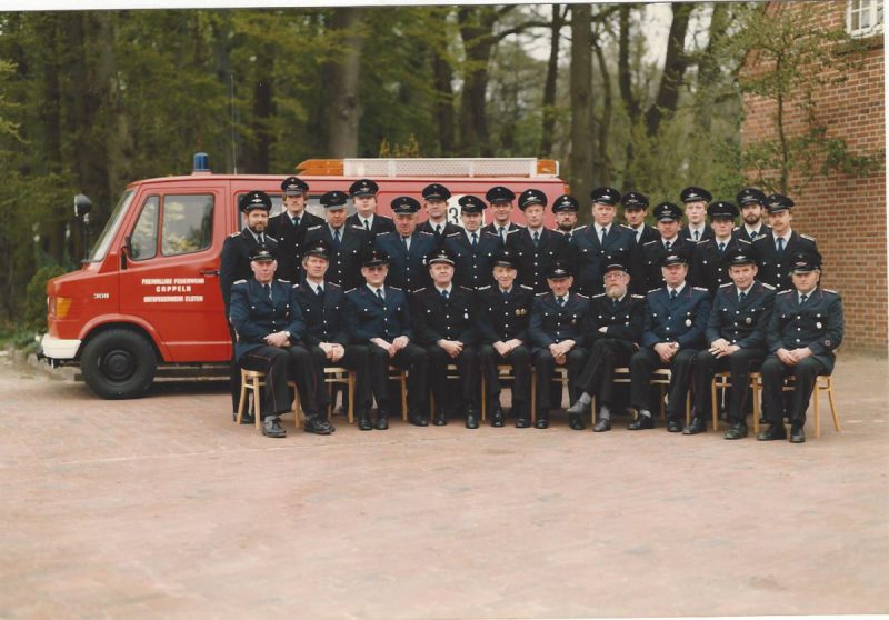 Gruppenfoto der FF Elsten 1987